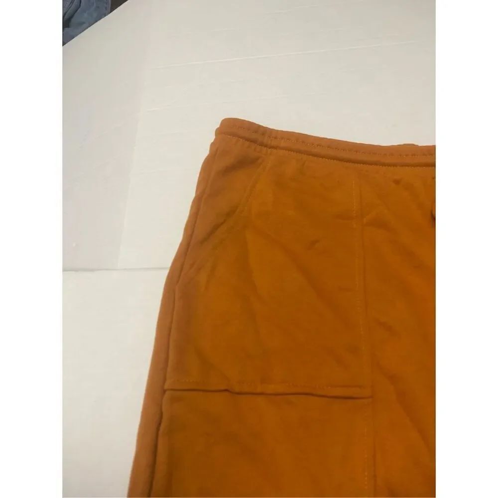Plus Size Cargo Sweatpants - Picture 4 of 5